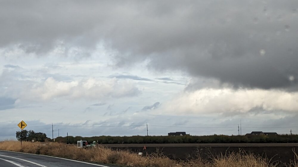 Atmospheric River – PXL_20231118_221728469.MP 1089×817